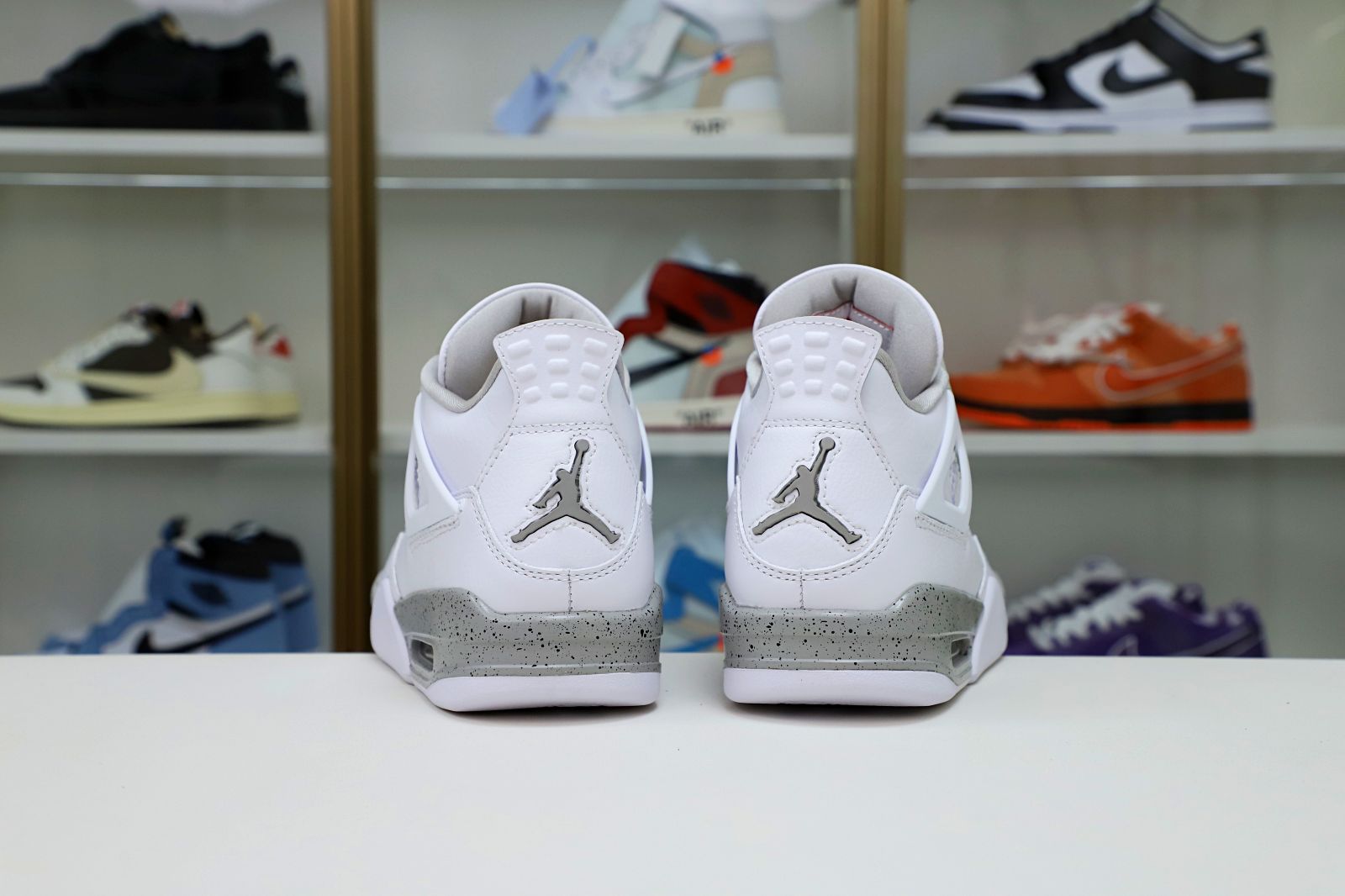 AIR JORDAN 4 RETRO WHITE OREO