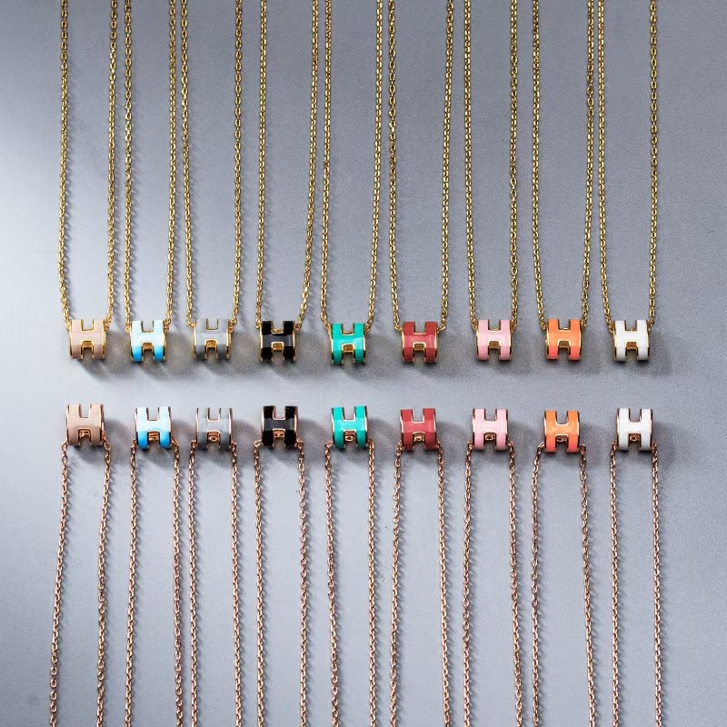 Hermes necklace