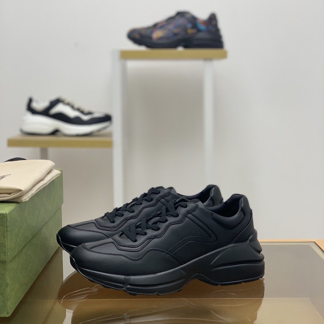 Gucci Retro Clunky Sneaker