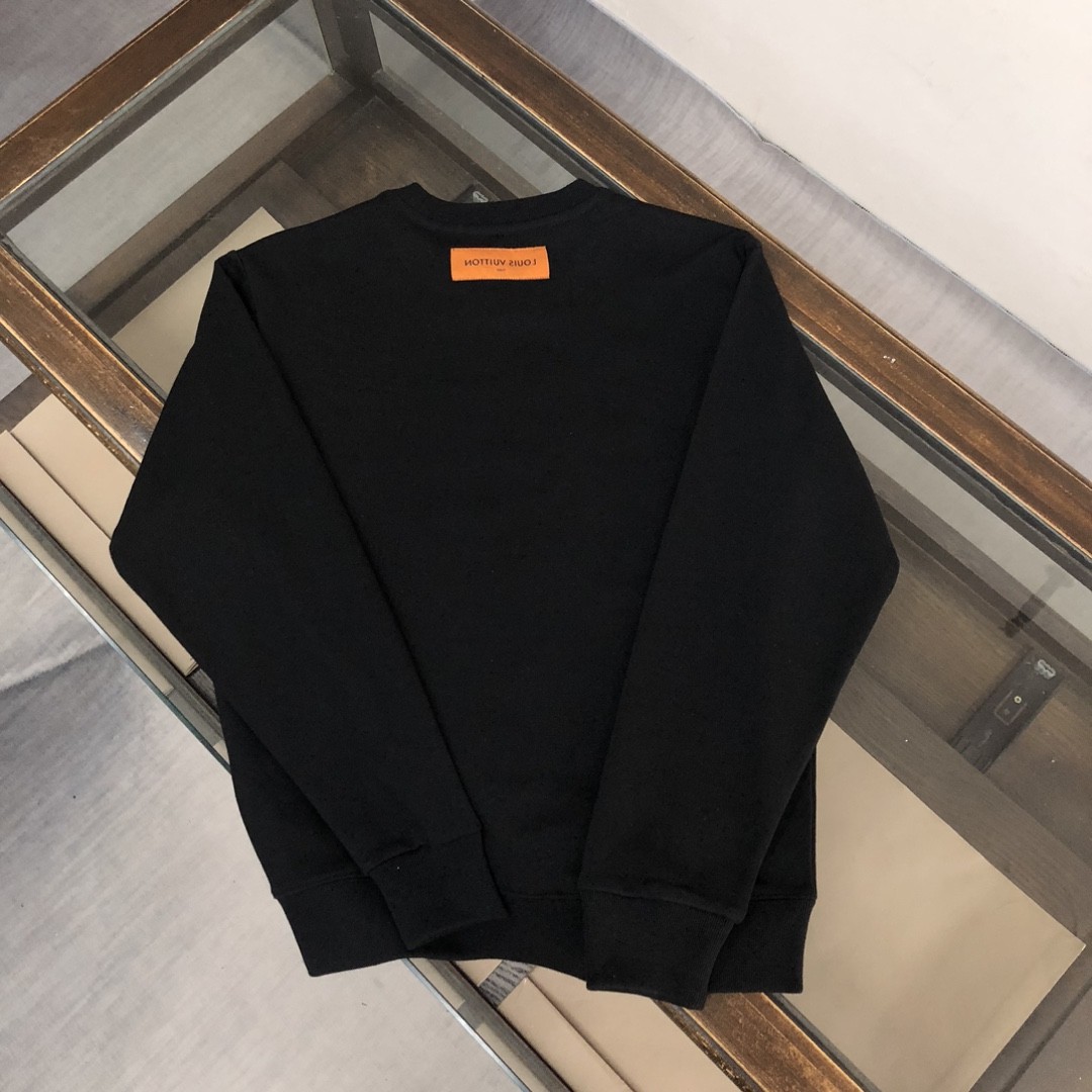 Louis Vuitton 2023 new autumn and winter couples style round neck sweatshirt