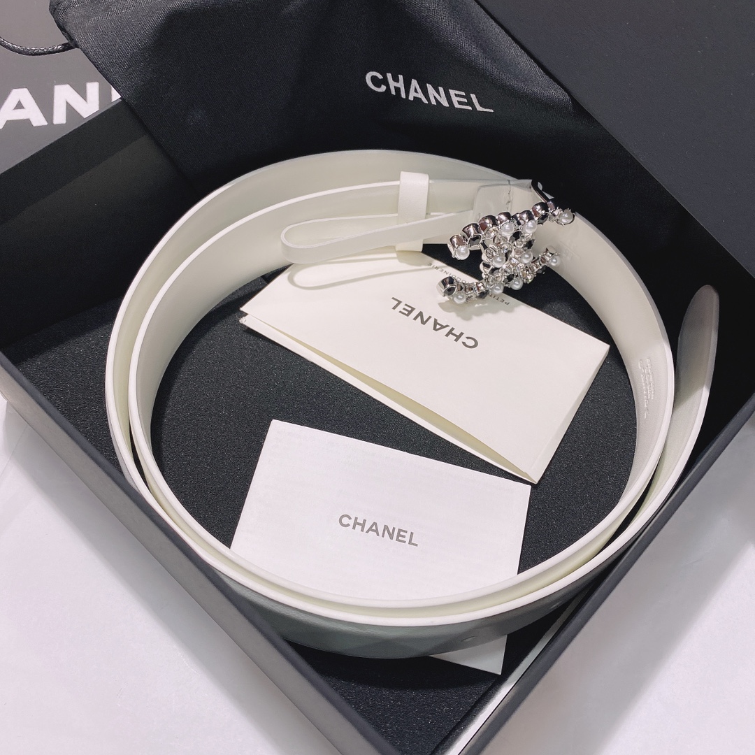 𝗖𝗛𝗔𝗡𝗘𝗟  Belt