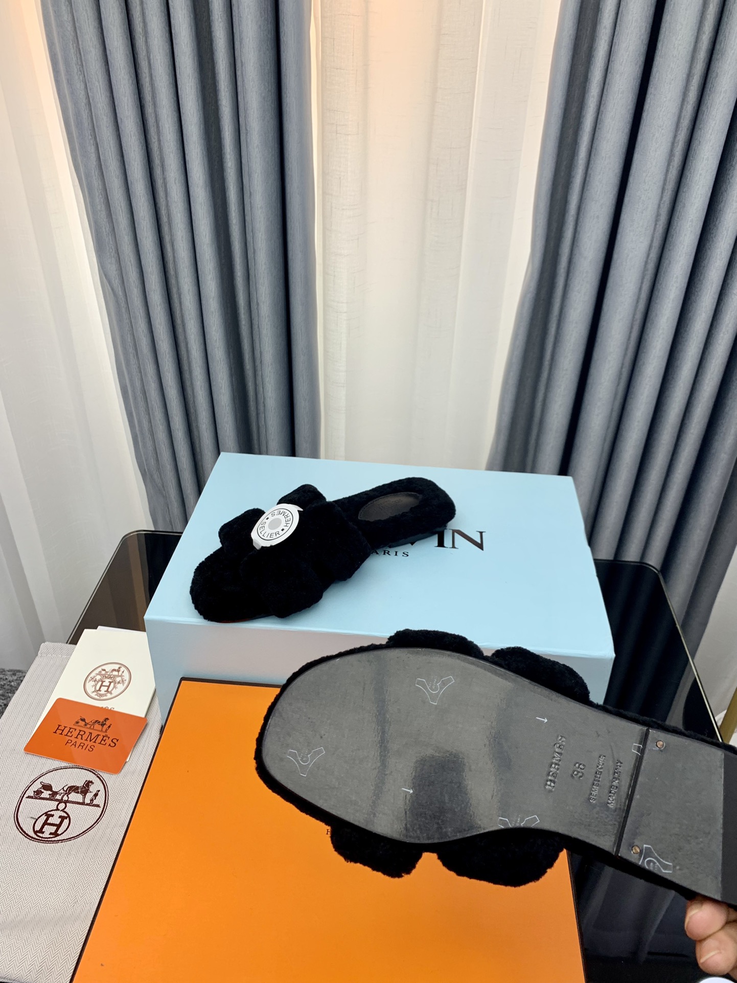 Hermes Autumn and Winter Flat Fur Drags