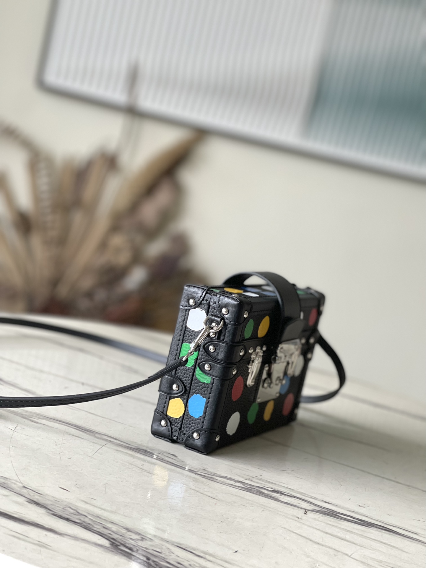 𝐋𝐎𝐔𝐈𝐒 𝐕𝐔𝐈𝐓𝐓𝐎𝐍 M21621 Yayoi Kusama series