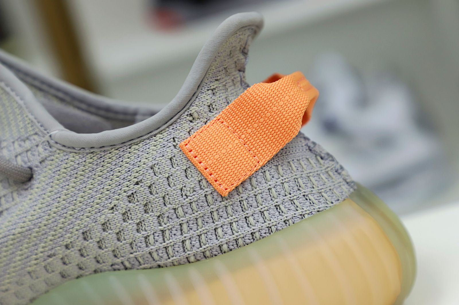 YEEZY BOOST 350 V2 TRUE FORM