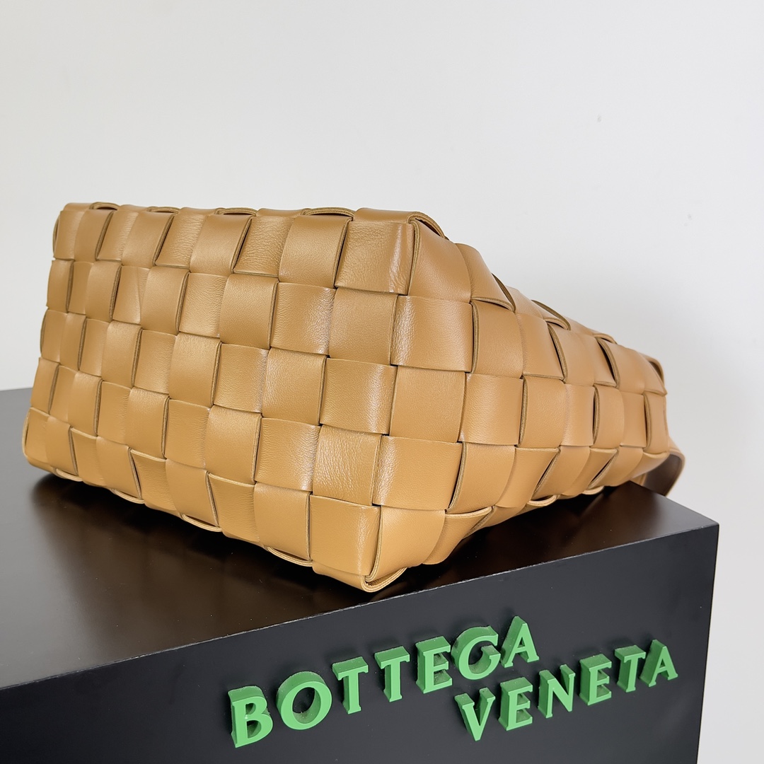 Bottega Veneta Bowling Bag Light Brown #80837