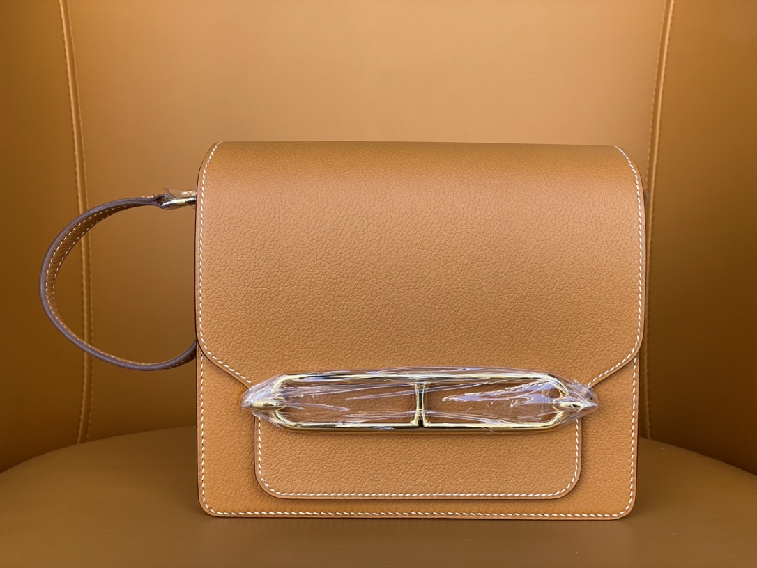 Roulis19 toffee gold evercolor leather