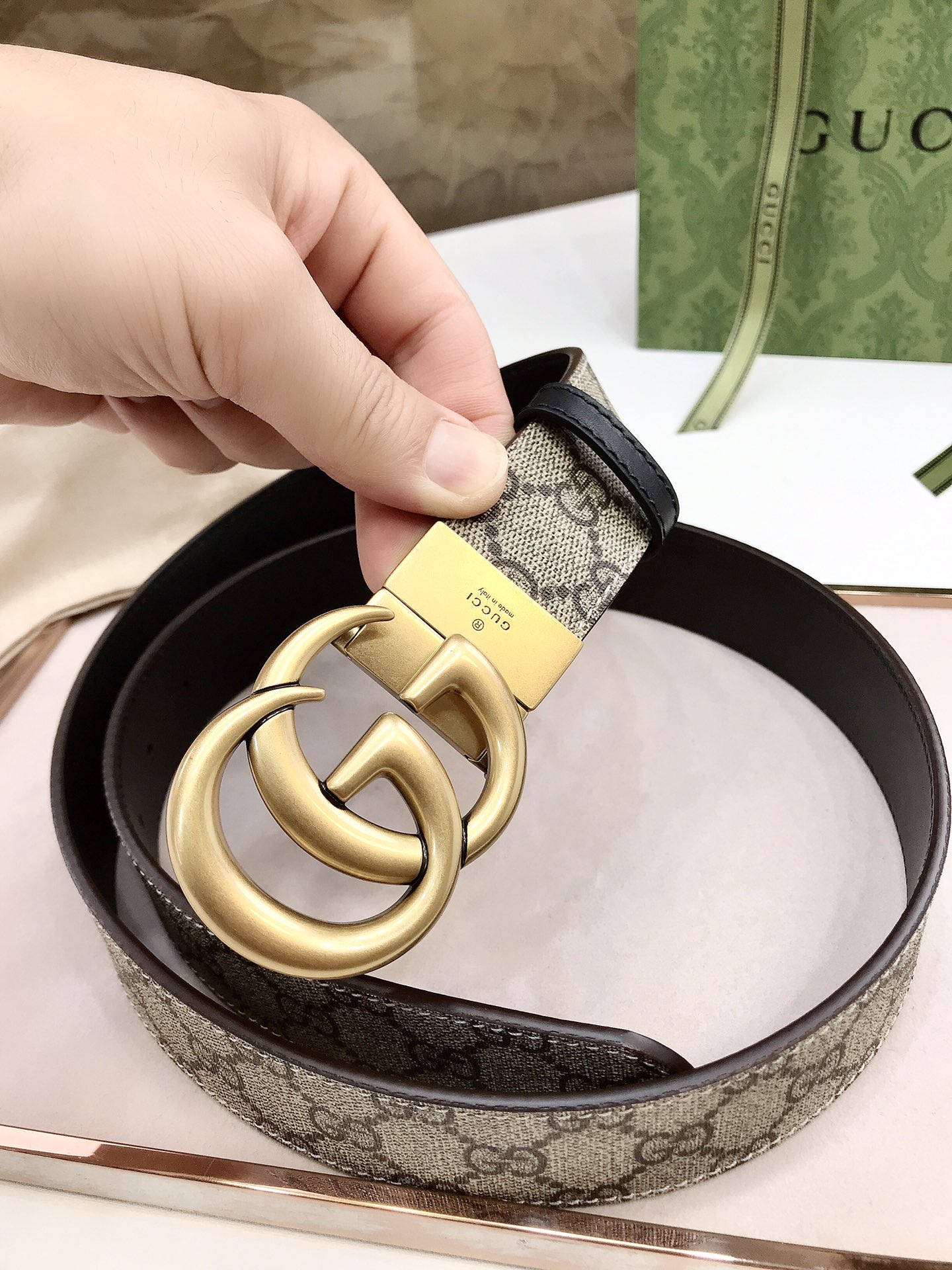 GUCCI Supreme canvas