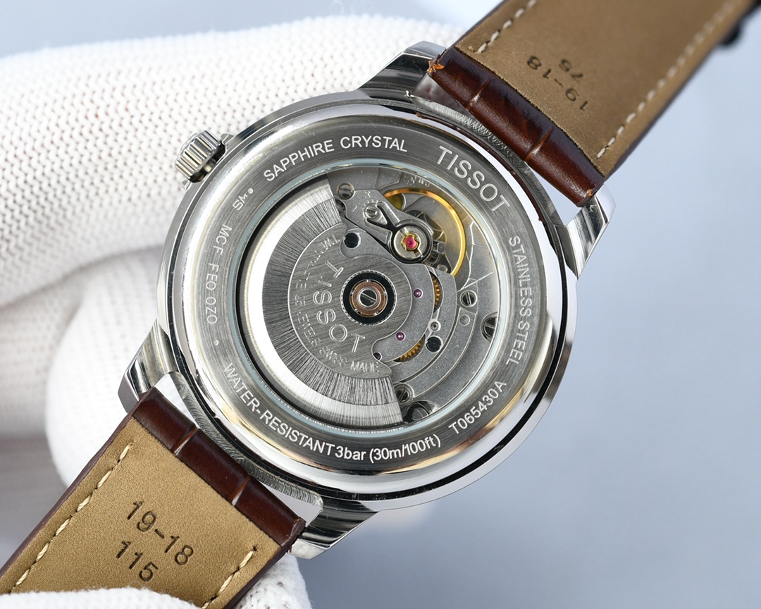 Tissot T065 series men's casual watch equipped with 2836 movement sapphire glass mirror