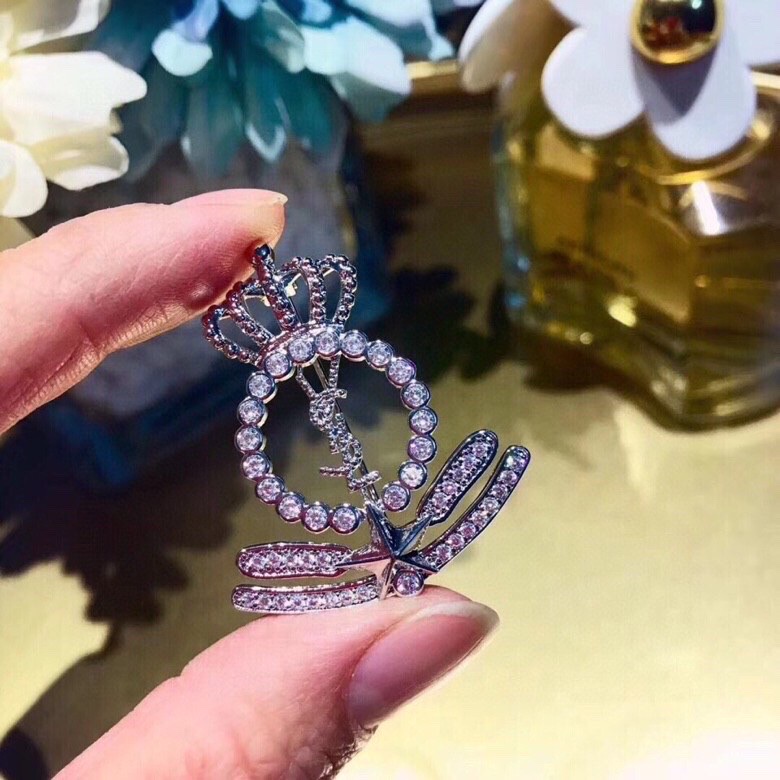 Saint Laurent YSL brooch