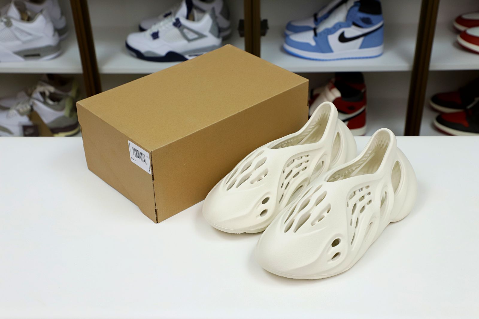 YEEZY FOAM RUNNER ARARAT