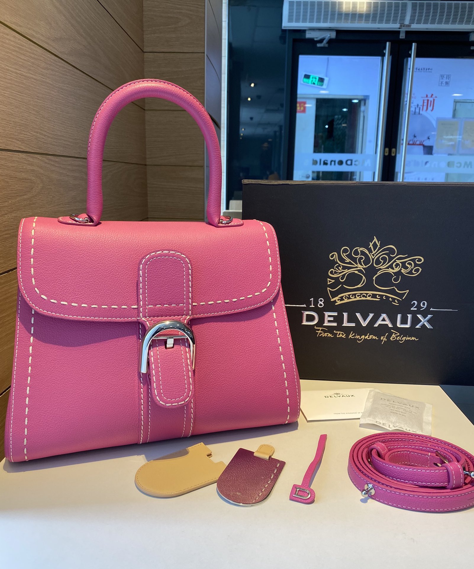 DELVAUX      🇧🇪brillant togo