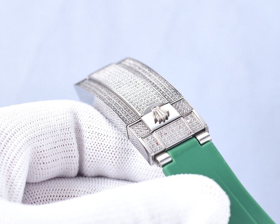 Rolex full diamond model