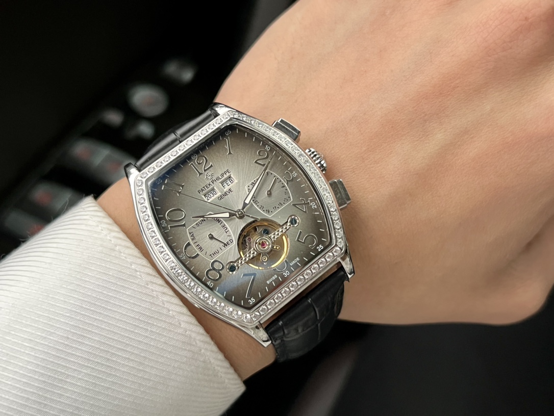 Patek Philippe Men's Watches