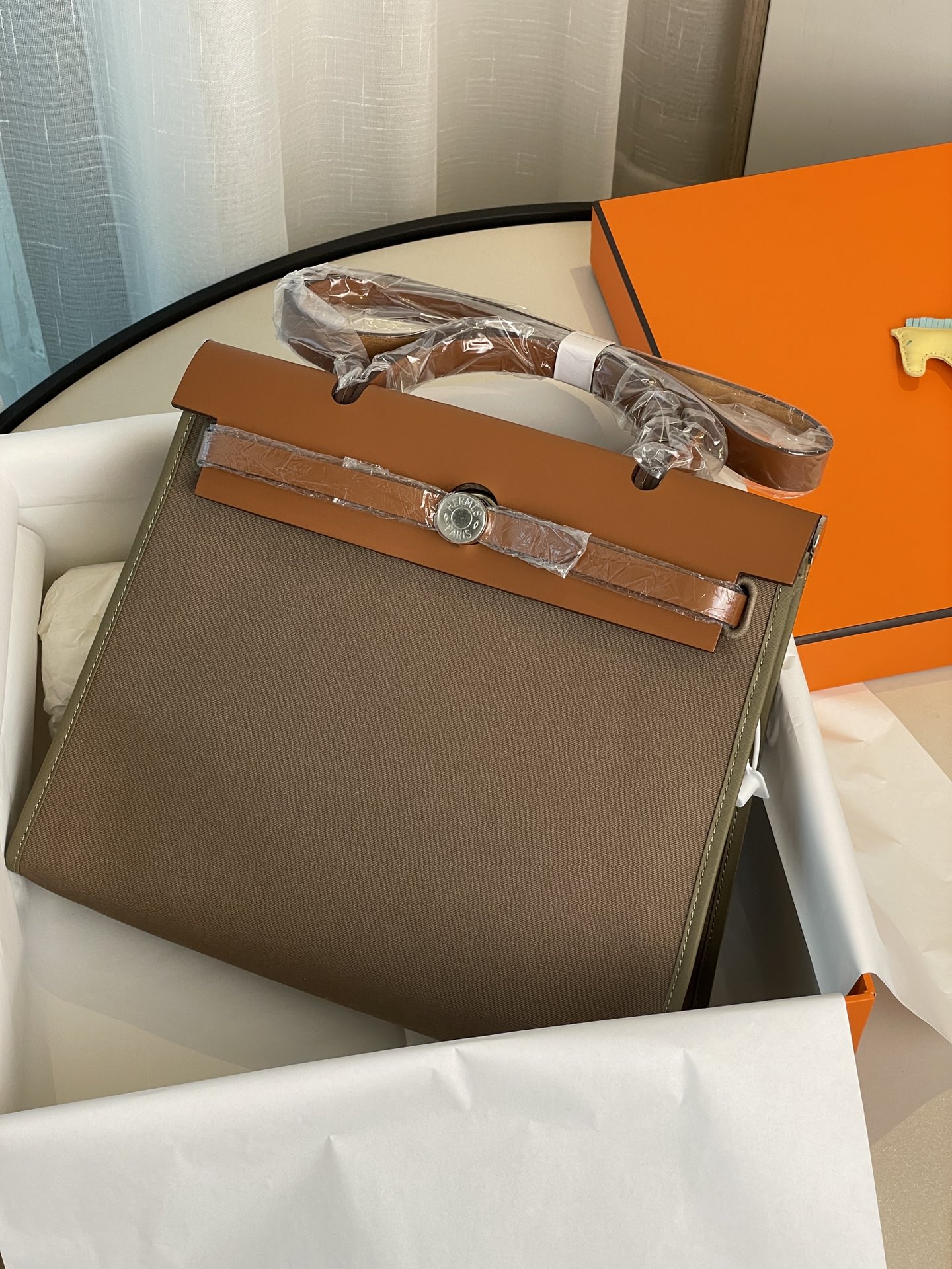 Herbag31 can be made to order, college style young bag