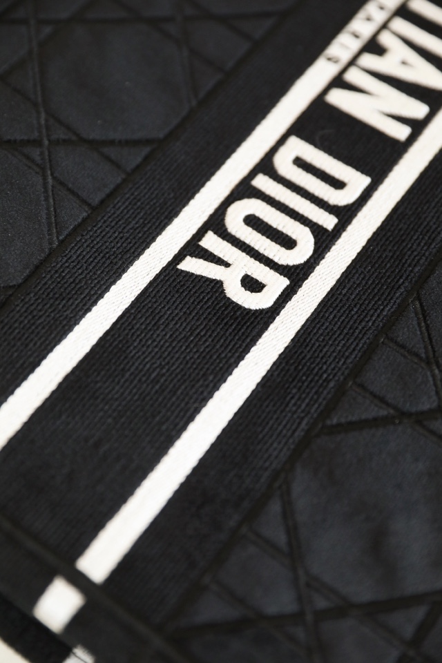 DIOR TOTE embroidered vine check black