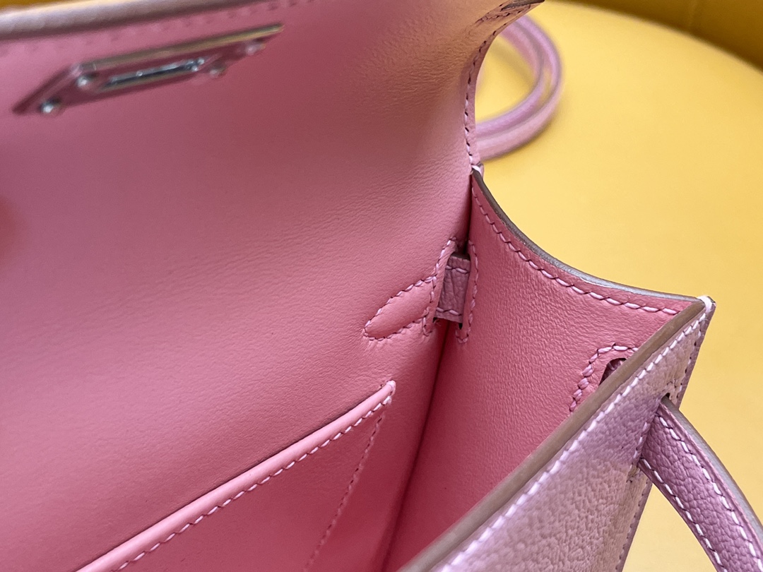 mini kelly second generation milkshake powder 1Q goat leather silver buckle