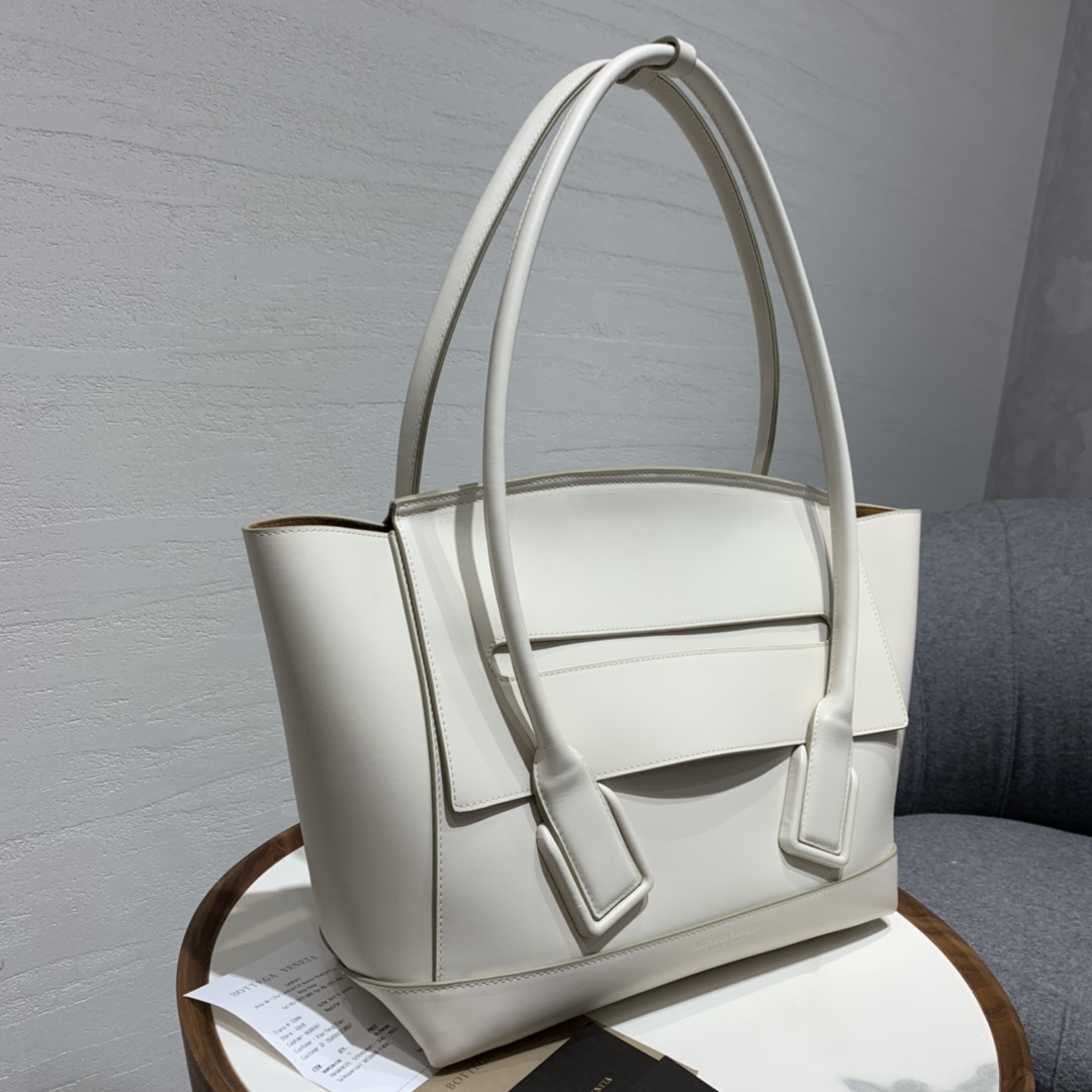 Bottega Veneta  Arco 48 #575941