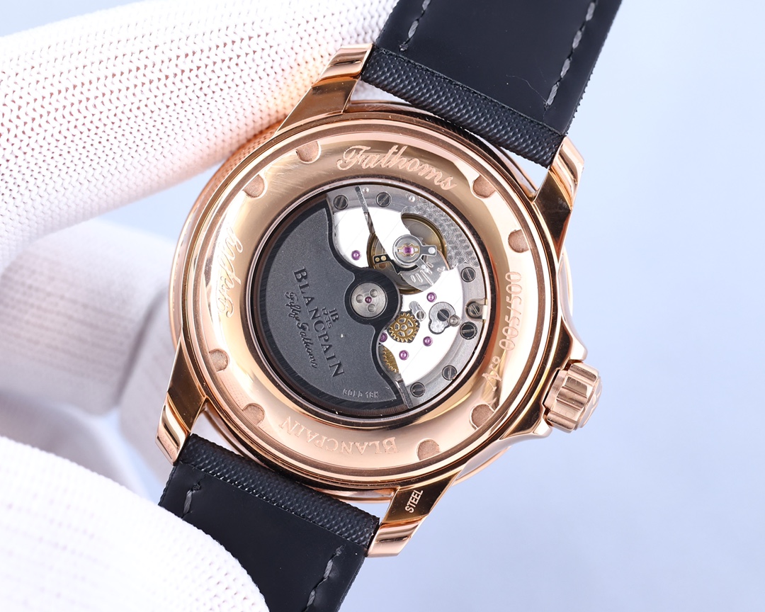 Blancpain - Fifty Quest Ultra-thin case with CNC engraved coin outer line process