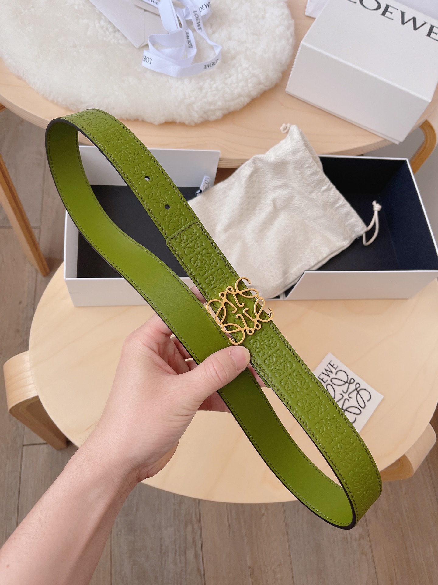 LOEVE reversible belt