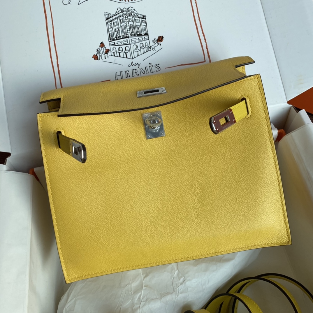 Kelly DanSe 22cm picture lemon yellow gold and silver buckle in stock evercolor leather