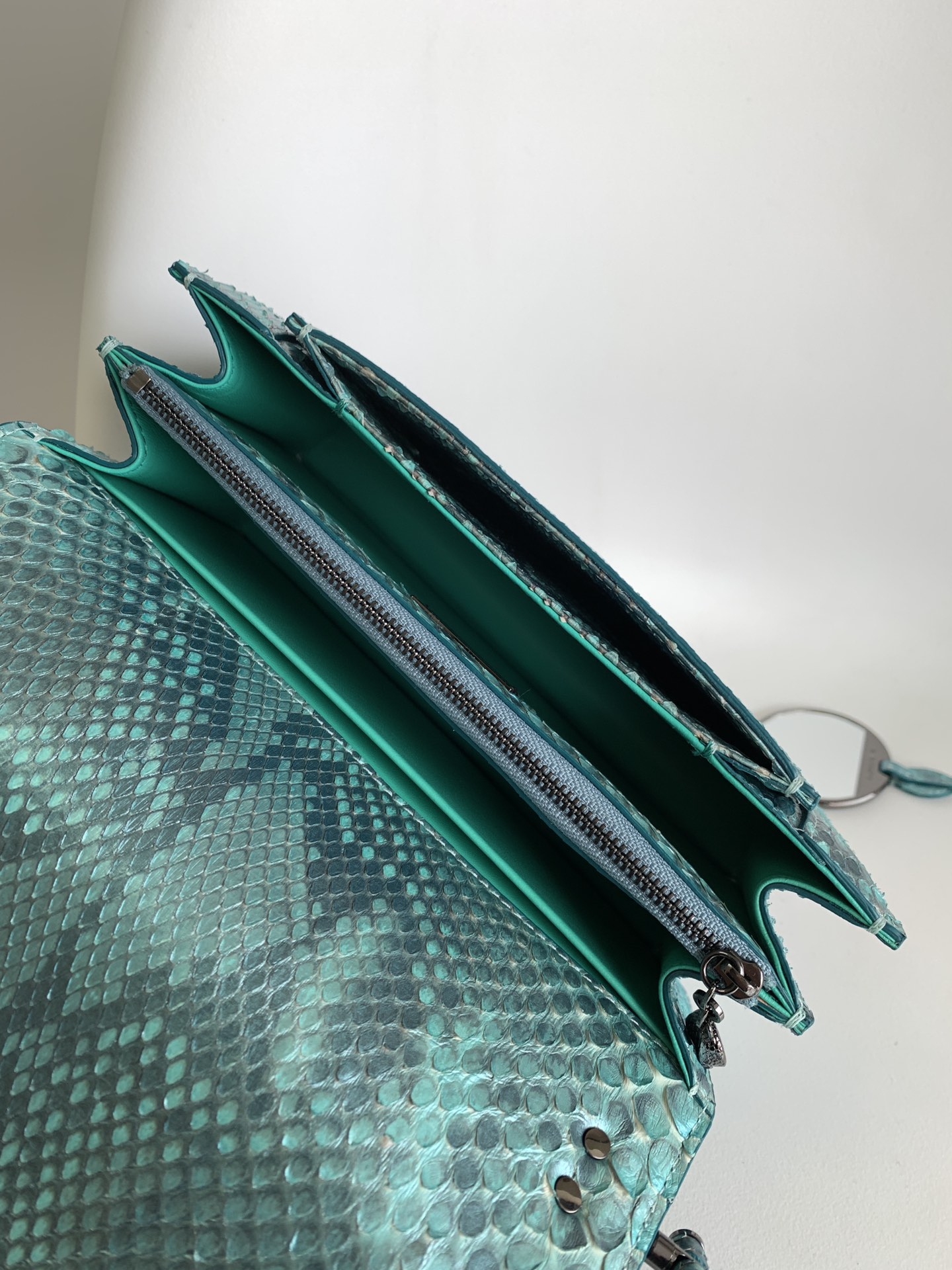 BVLGARI   SERPENTI FOREVER