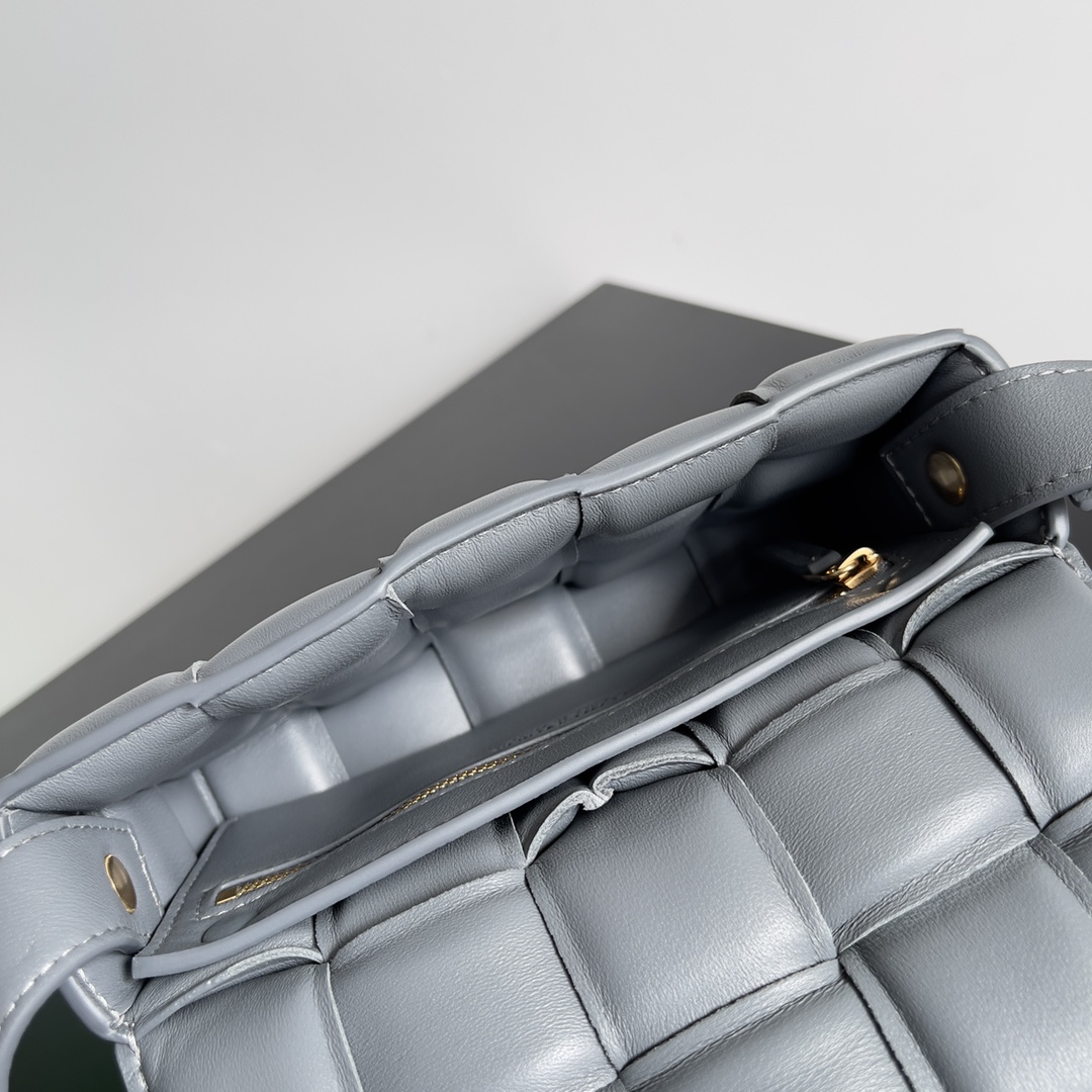 Bottega Veneta Pillow Bag Small mini Grey #717506