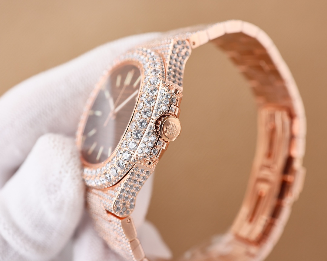 Patek Philippe Platinum Nautilus Watches