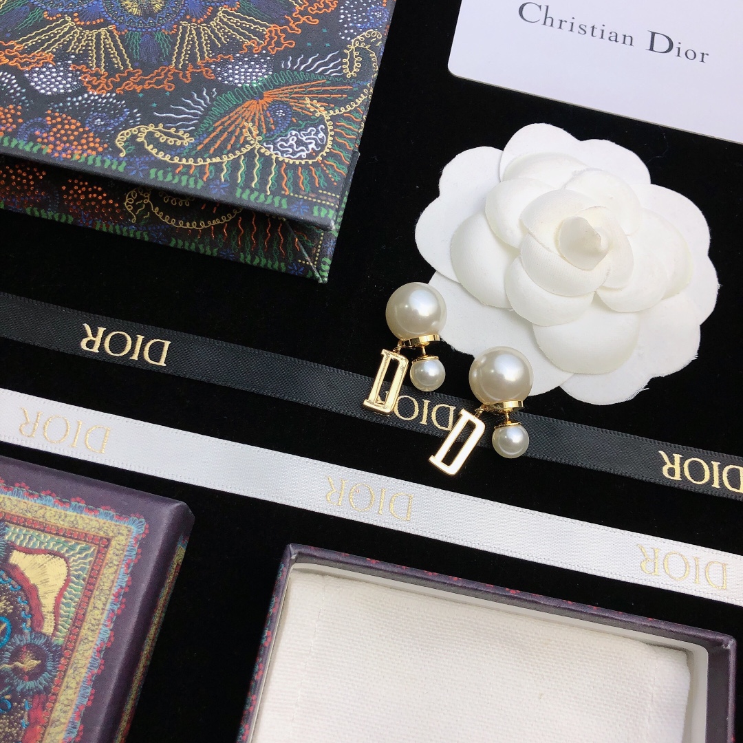 Dior earrings