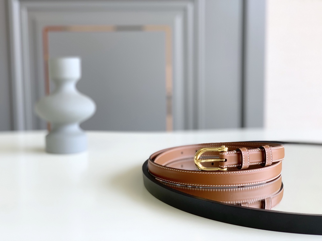 CELINE new pin buckle women's belt