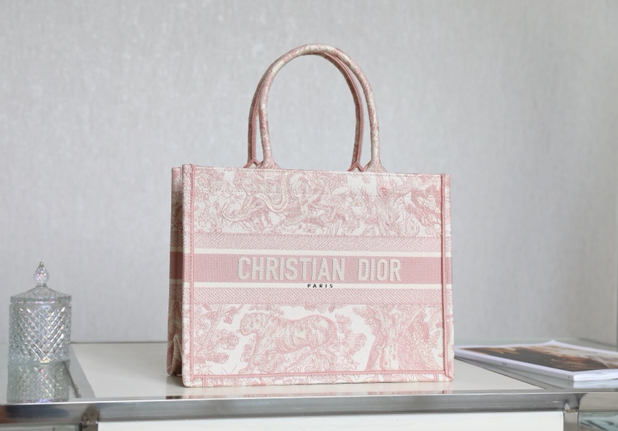 DIOR TOTE Pink Tiger
