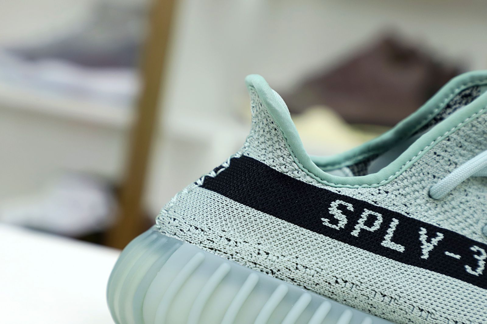 Yeezy boost 350 V2 Salt Core Black Salt