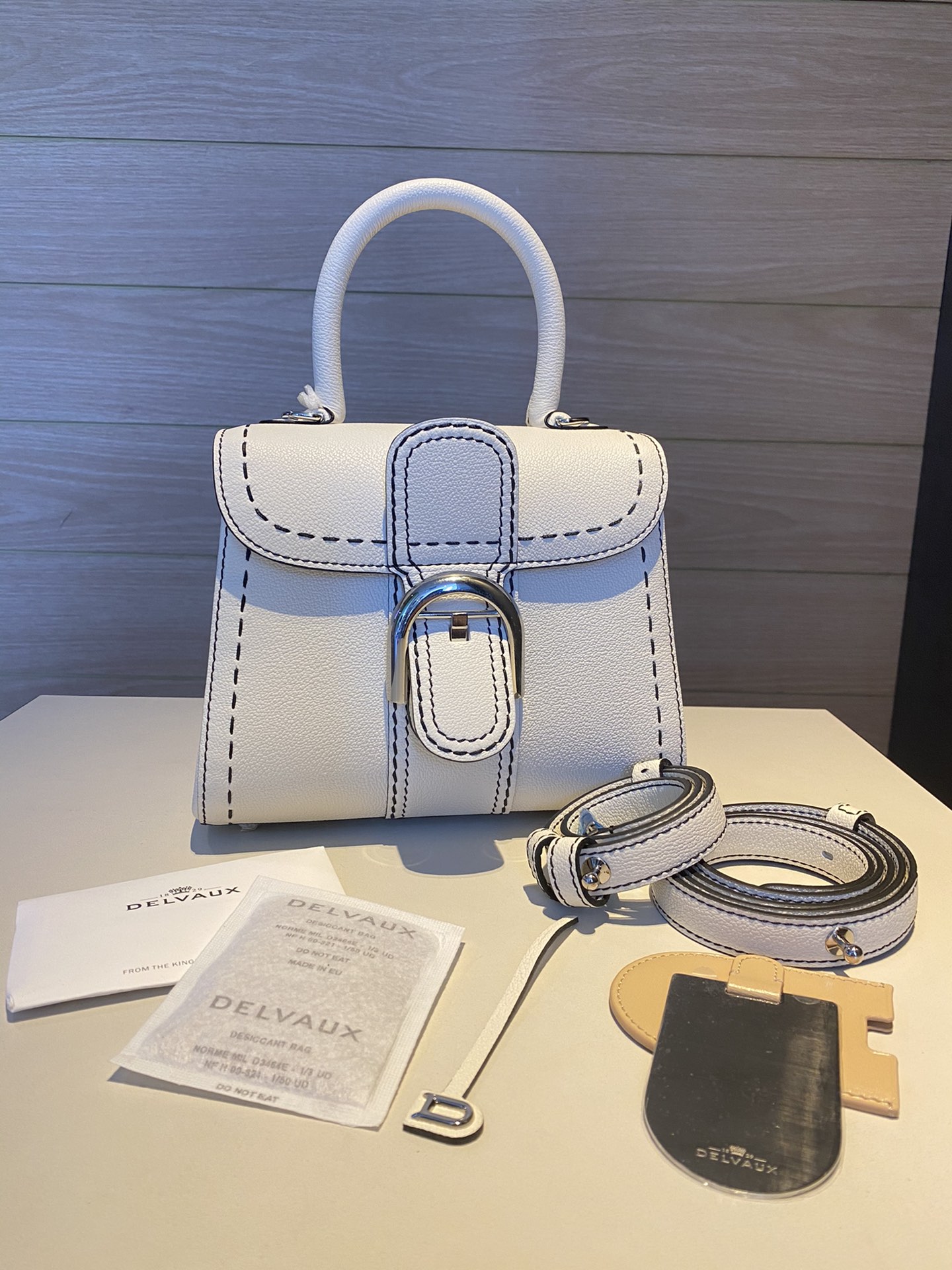 DELVAUX      🇧🇪brillant togo