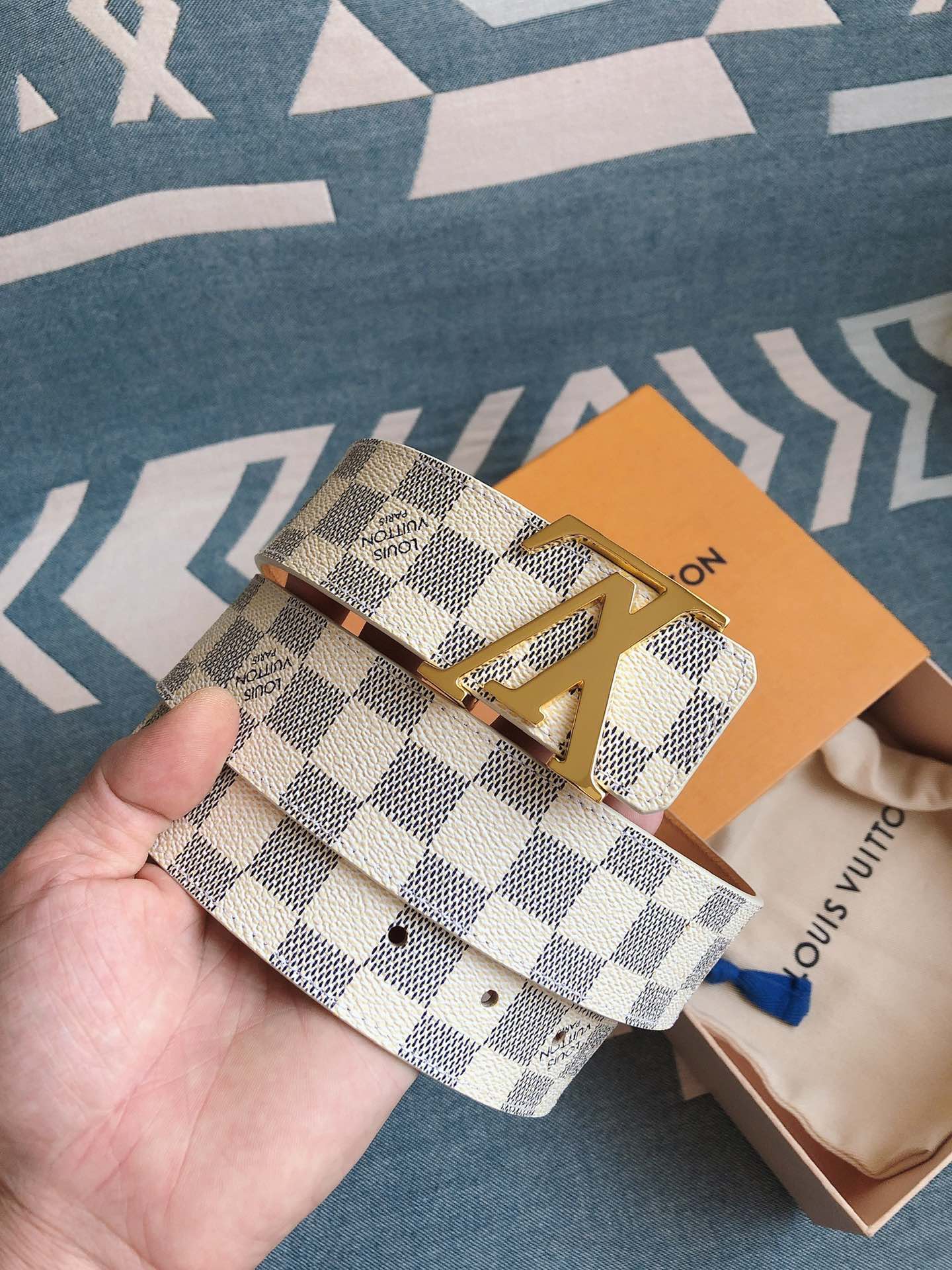 LOUIS VUITTO precision electroplating iconic hardware