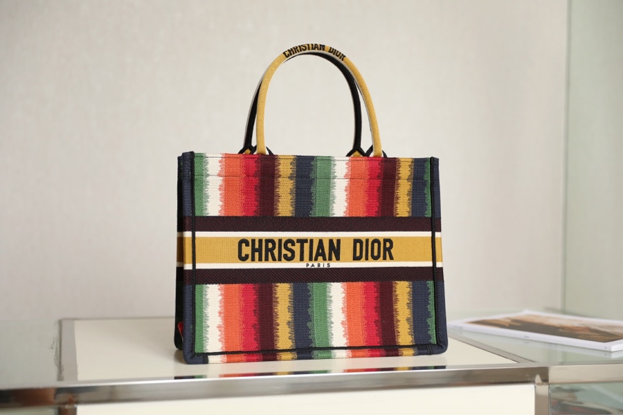 DIOR TOTE seven colorful stripes