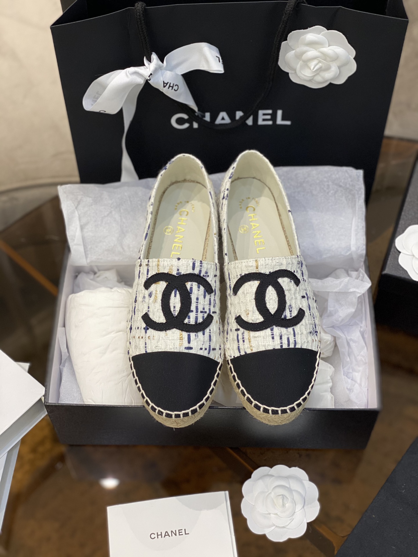 CHANEL fisherman shoes Chanel classic version of the original injection of rubber translucent rubber original color hemp sole