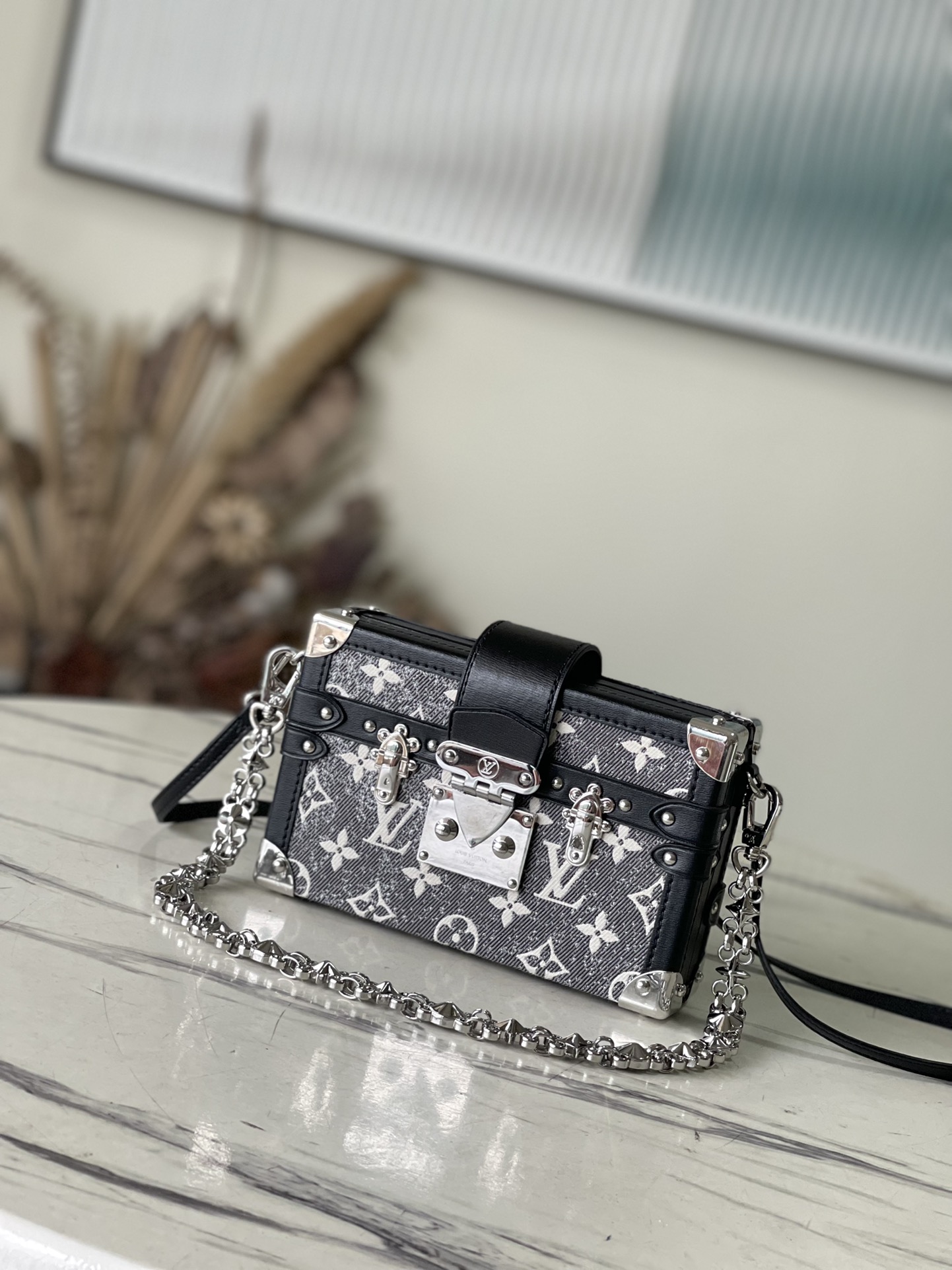 𝐋𝐎𝐔𝐈𝐒 𝐕𝐔𝐈𝐓𝐓𝐎𝐍 top original single M21462 Petite Malle handbag