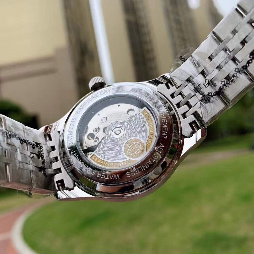 IWC- Vanguard - Men's Watch Mechanical Automatic Movement Mineralized Glass 316L Stainless Steel Case