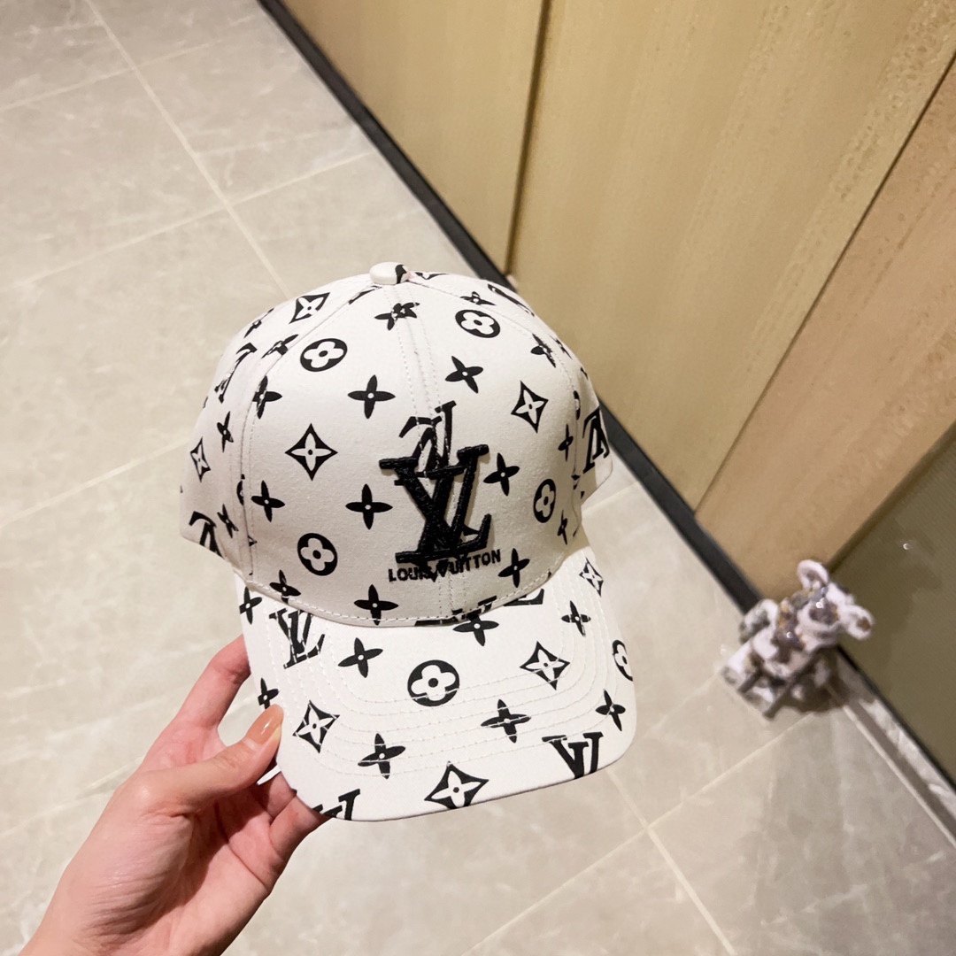 Louis Vuitton baseball cap