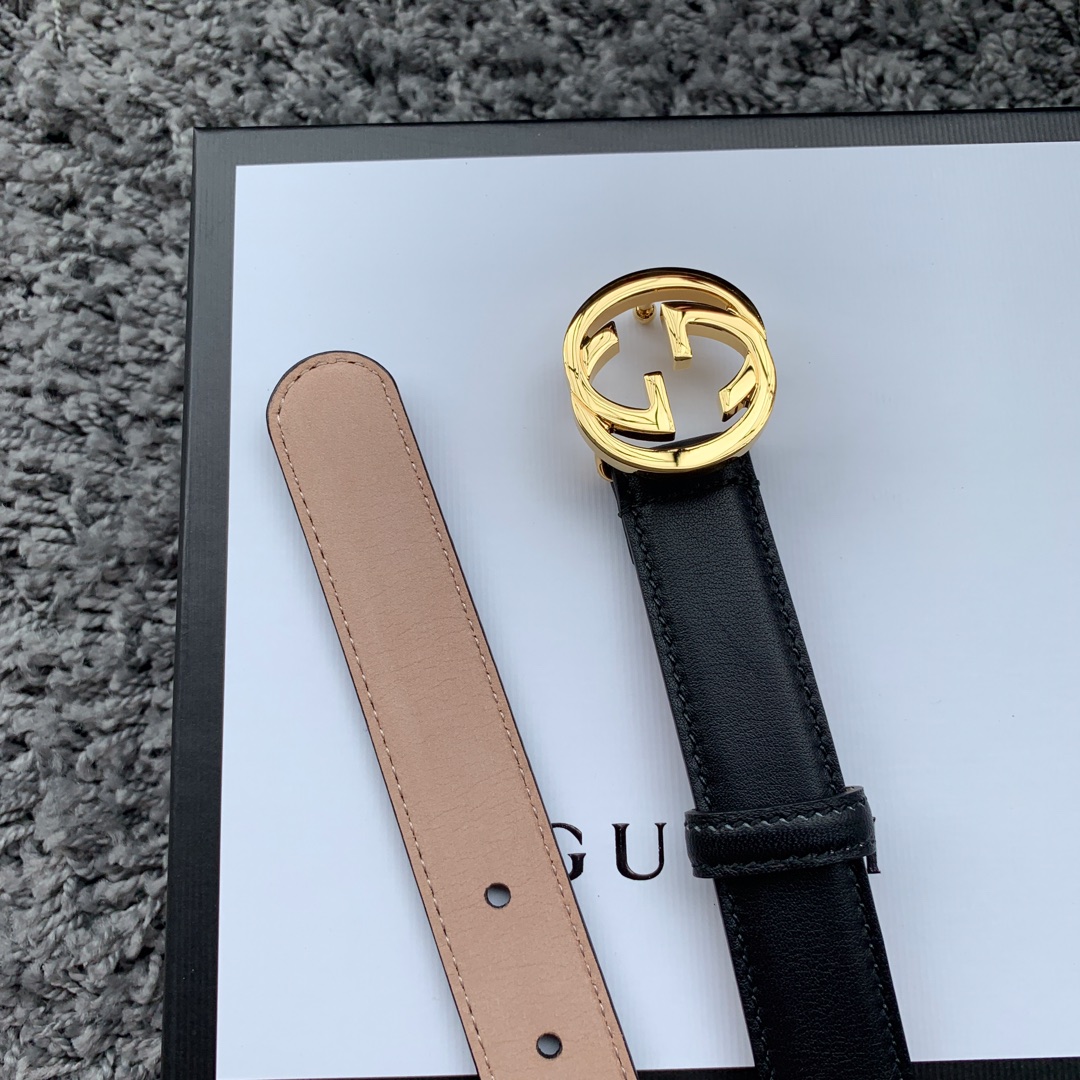 GUCCI imported top layer calfskin with classic double GG buckle