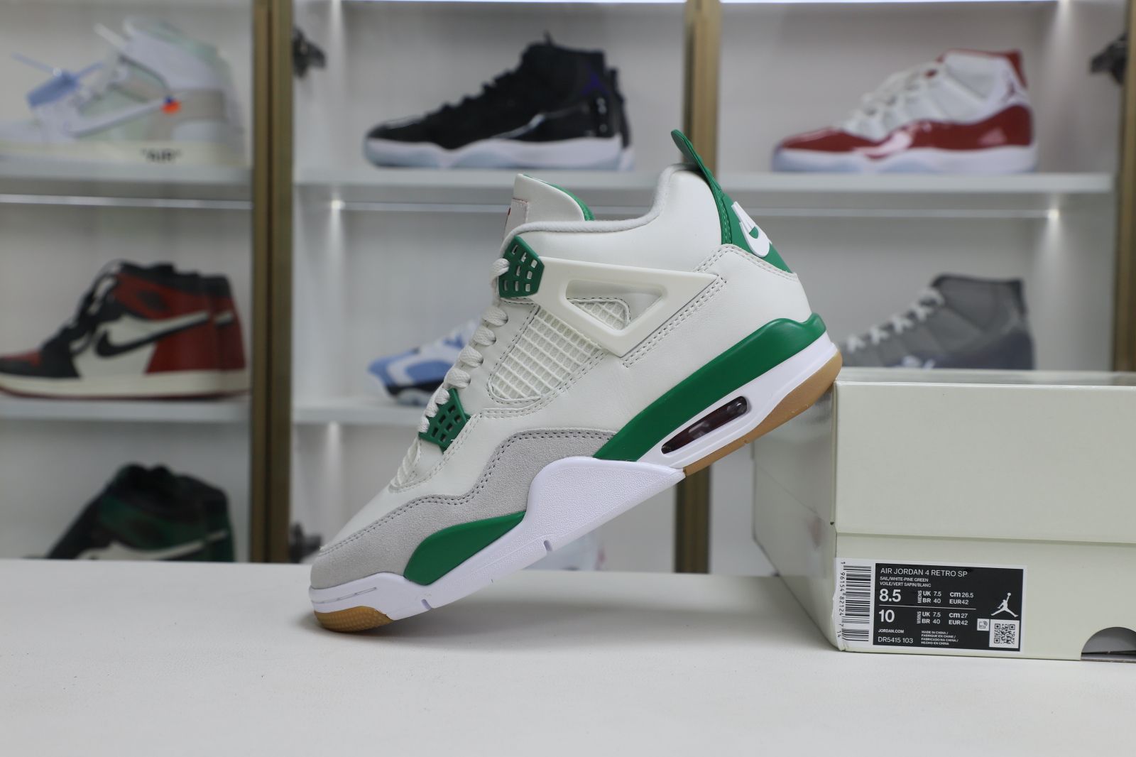 NIKE SB X AIR JORDAN 4 RETRO PINE GREEN