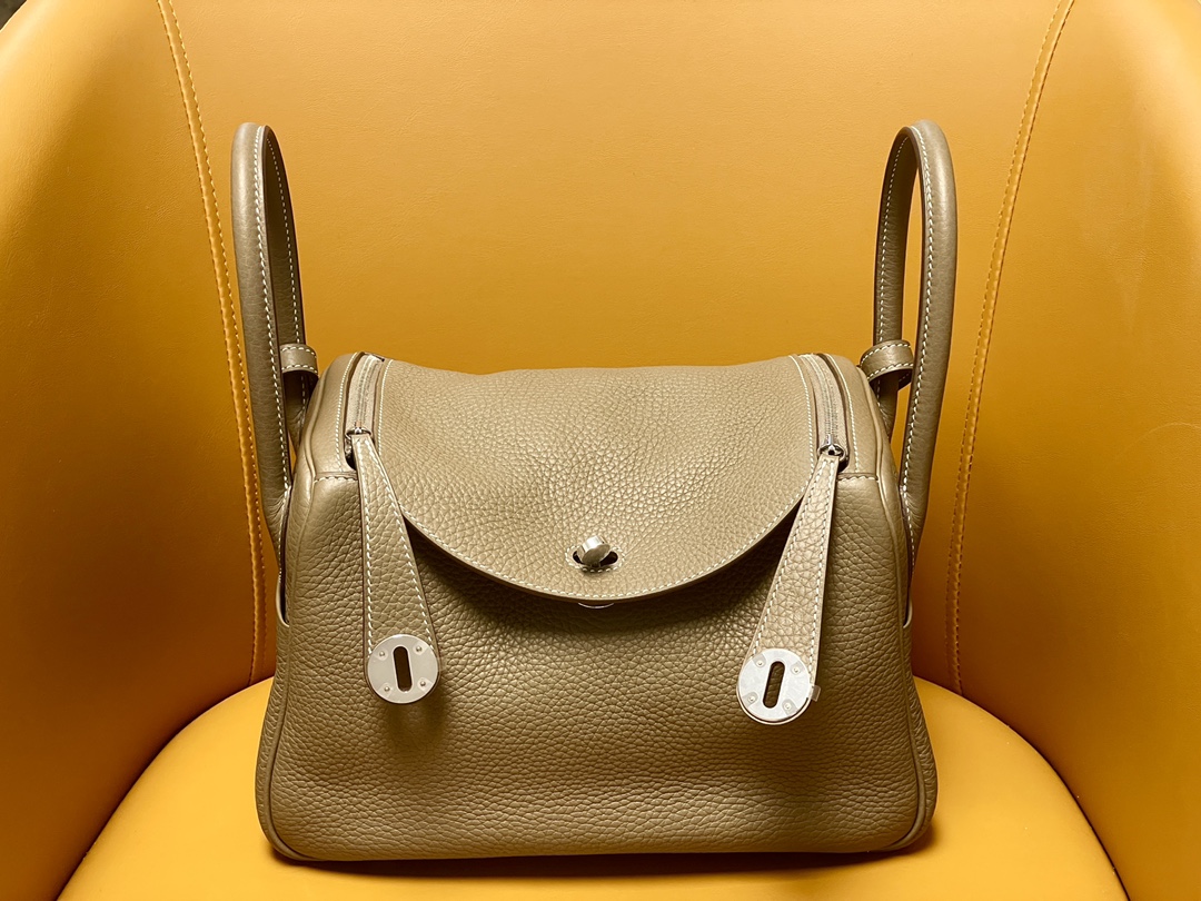 Lindy26 elephant grey tc leather silver buckle