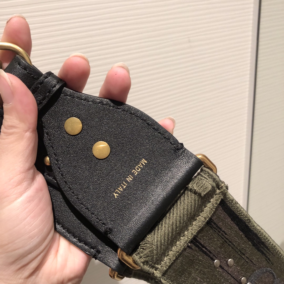 Dior shoulder strap camouflage army green