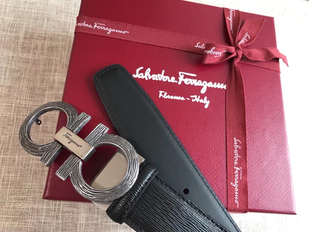 FERRAGAMO double-sided imported Italian cowhide