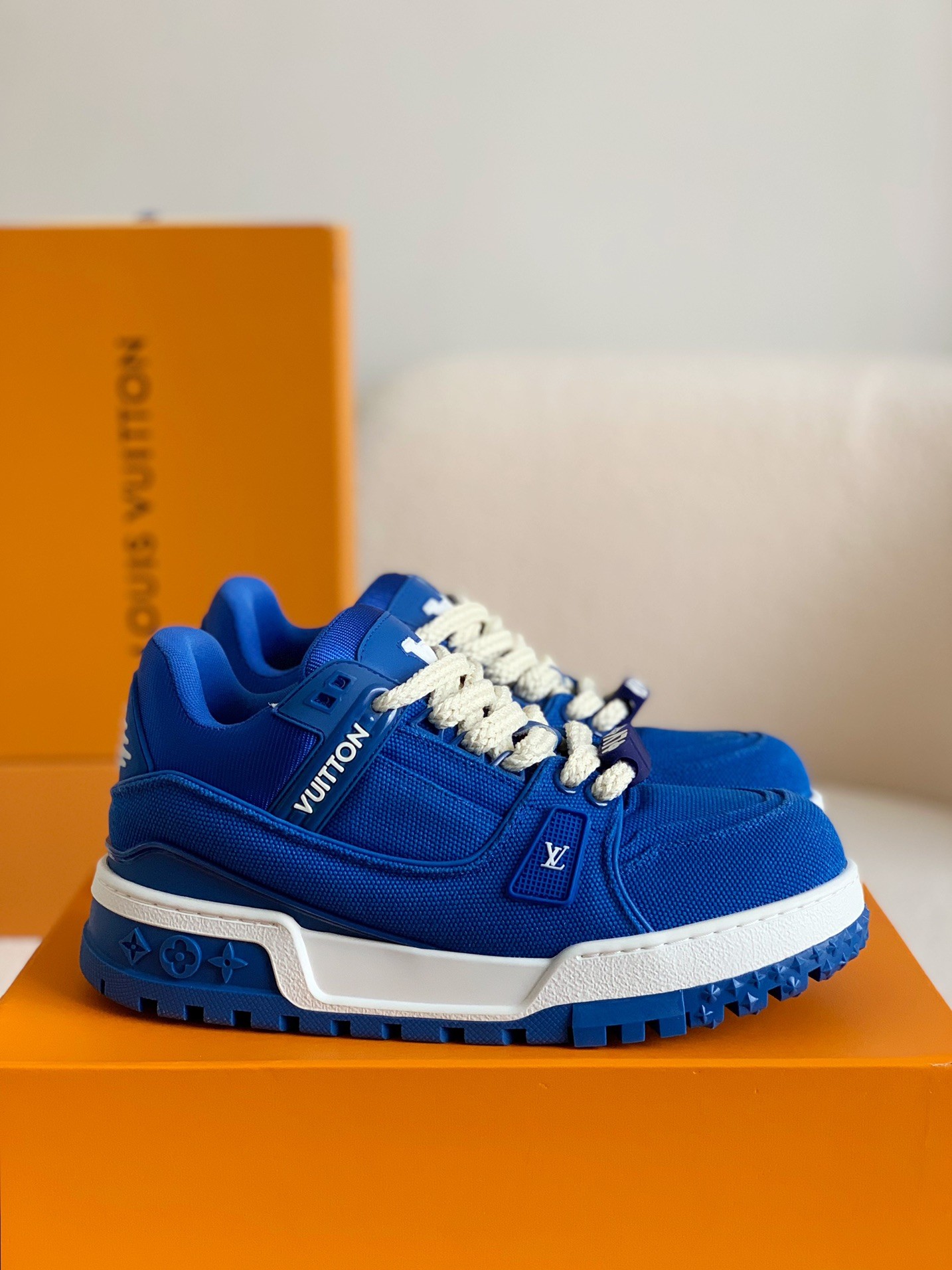 LOUIS VUITTON TRAINER MAXI SNEAKERS