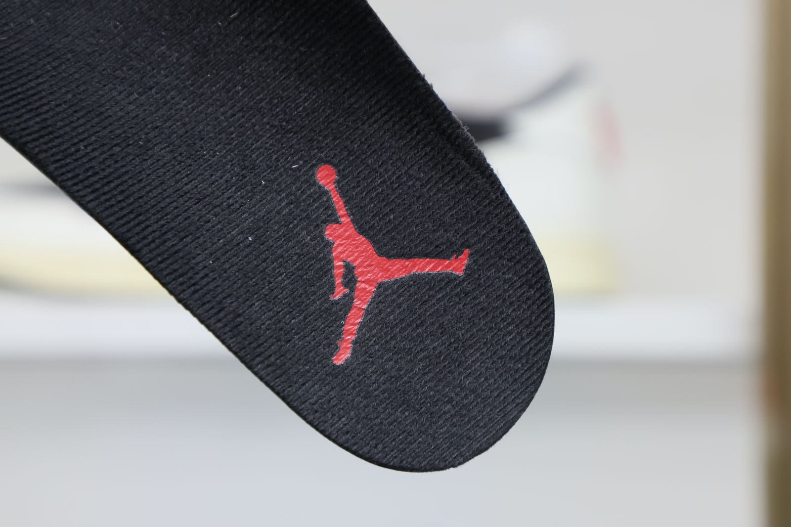 Jordan Air Jordan 4 Neutral Grey