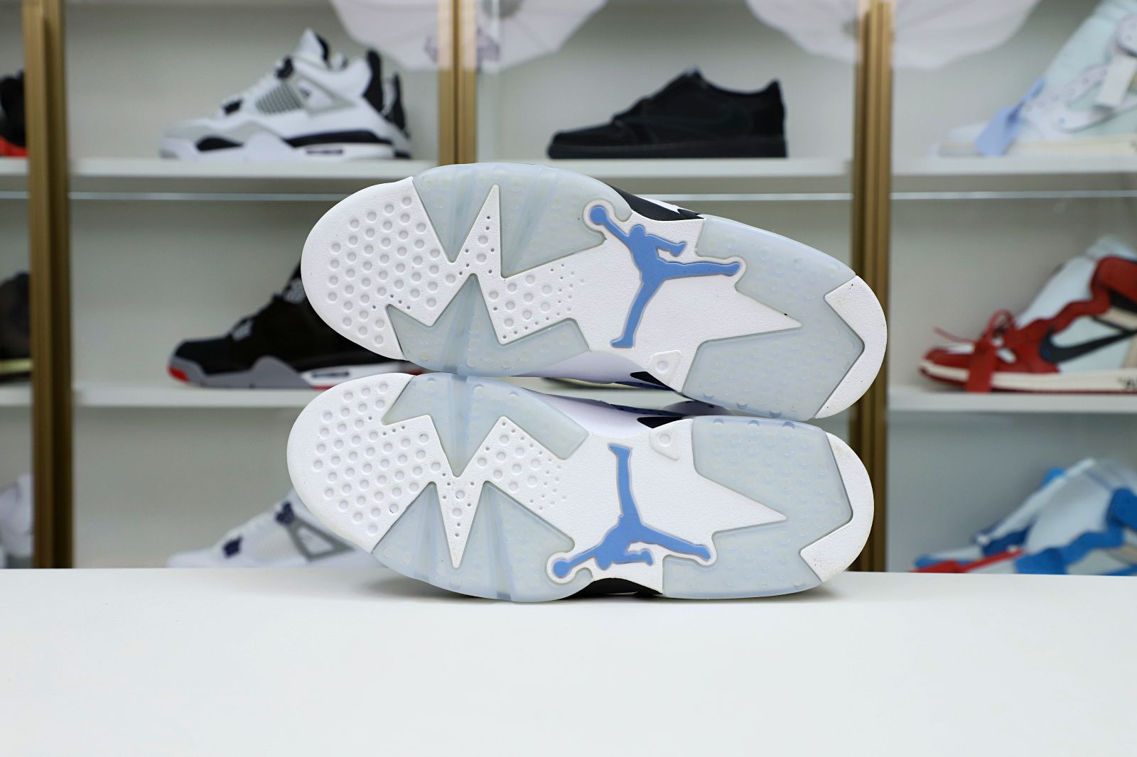 AIR JORDAN 6 RETRO UNC HOME