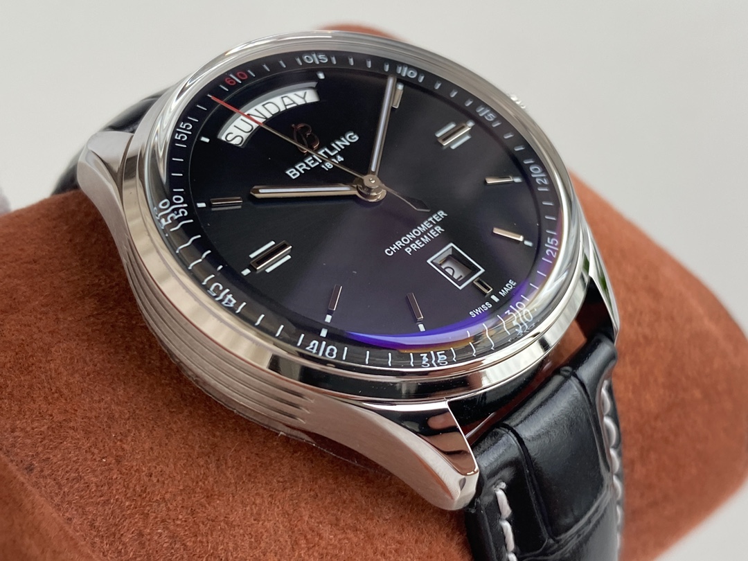 Breitling - Puia Automatic 316L steel CNC polished to perfection