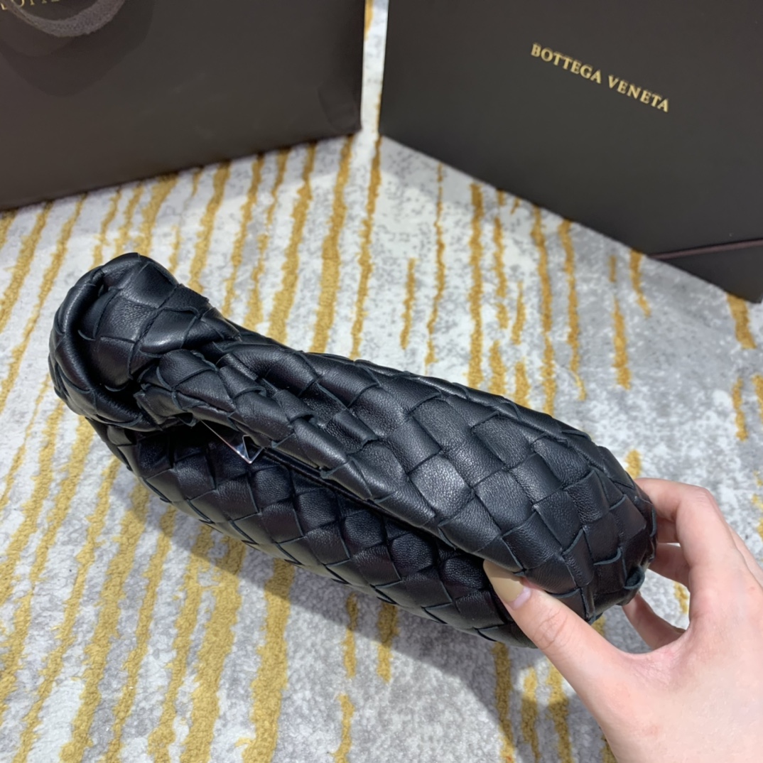 Bottega Veneta  🆕NEW🆕 JODIE #651876