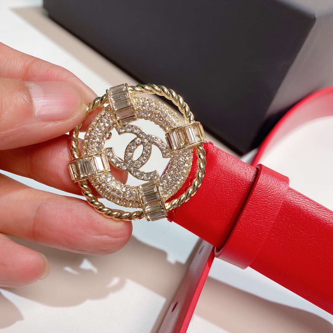 𝗖𝗛𝗔𝗡𝗘𝗟 belt