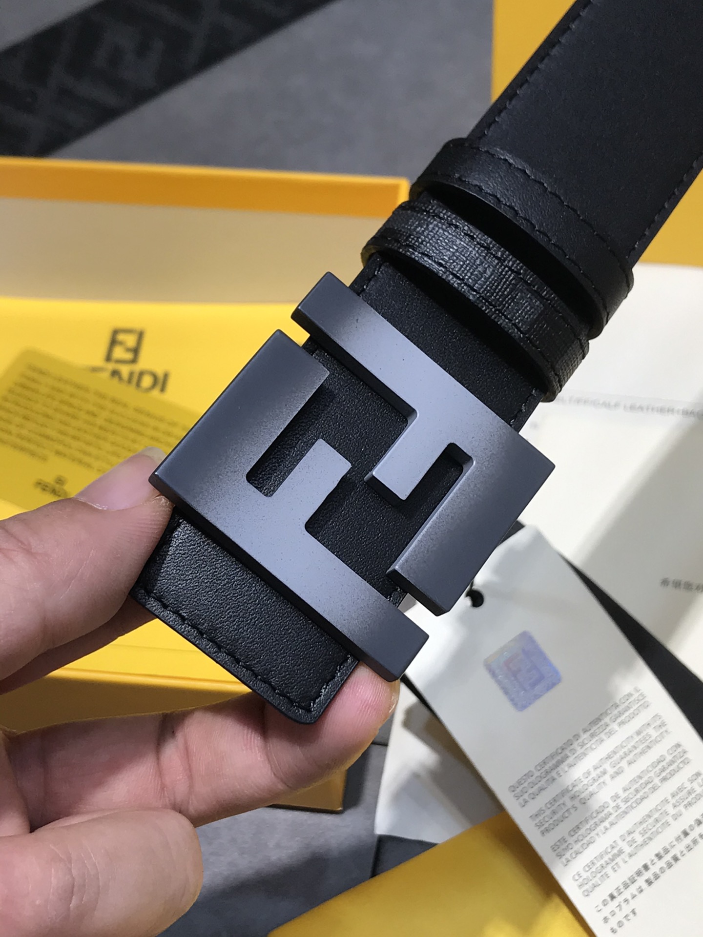 FENDI original rivet buckle